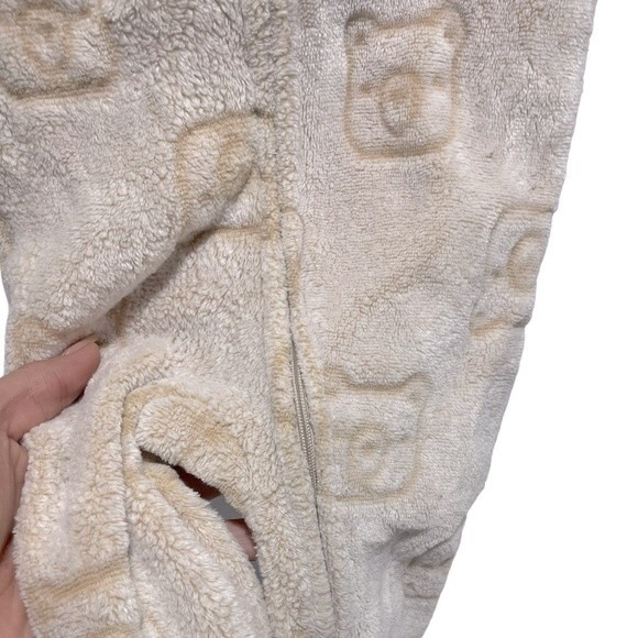 Tahari One-Piece Fleece Jumpsuit, 6-9 Months - Picture 4 of 8